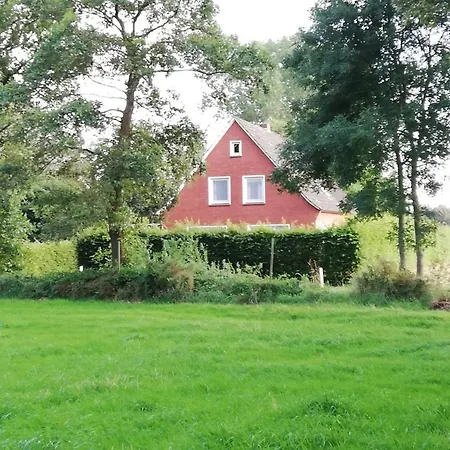 Ediths Haus Дом отдыха Rhauderfehn
